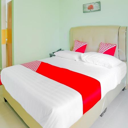 Oyo 90269 Hotel Indorasa 2 Jodoh  Kültér fotó