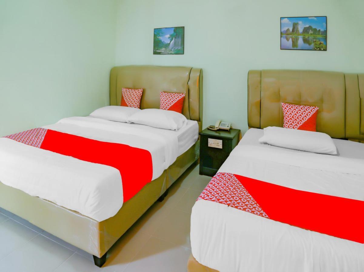 Oyo 90269 Hotel Indorasa 2 Jodoh  Kültér fotó